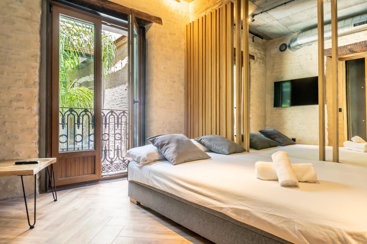 Santa Clara Suites Sevilla Bagian luar foto
