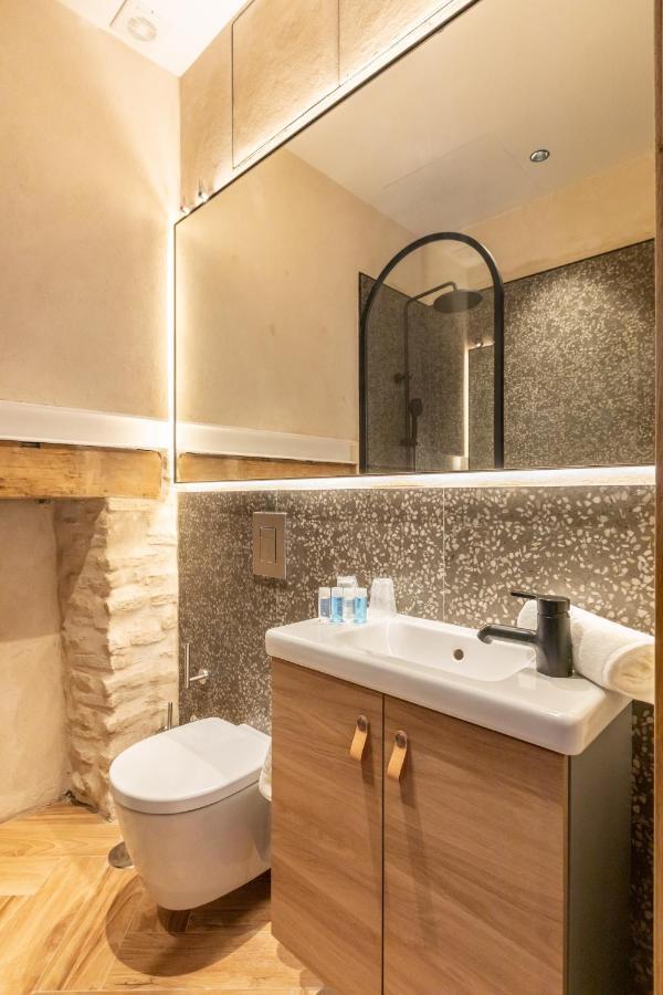 Santa Clara Suites Sevilla Bagian luar foto