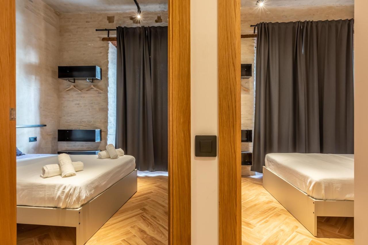 Santa Clara Suites Sevilla Bagian luar foto